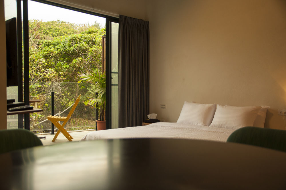 Manzhou Lugo Hotel מראה חיצוני תמונה